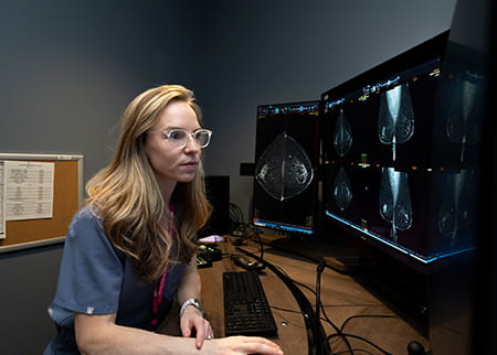 Breast Imaging Reading Room Dr. Anders